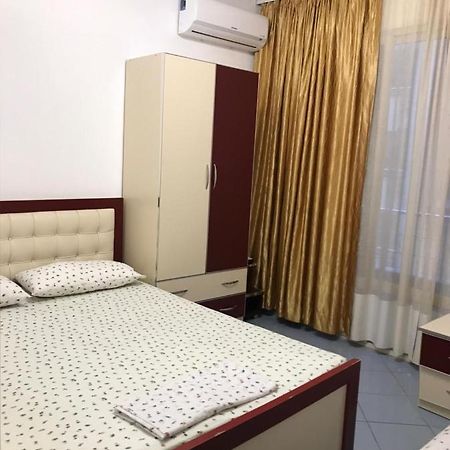 Cano Apartament ドゥラス エクステリア 写真