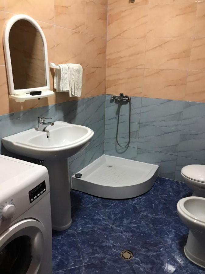 Cano Apartament ドゥラス エクステリア 写真
